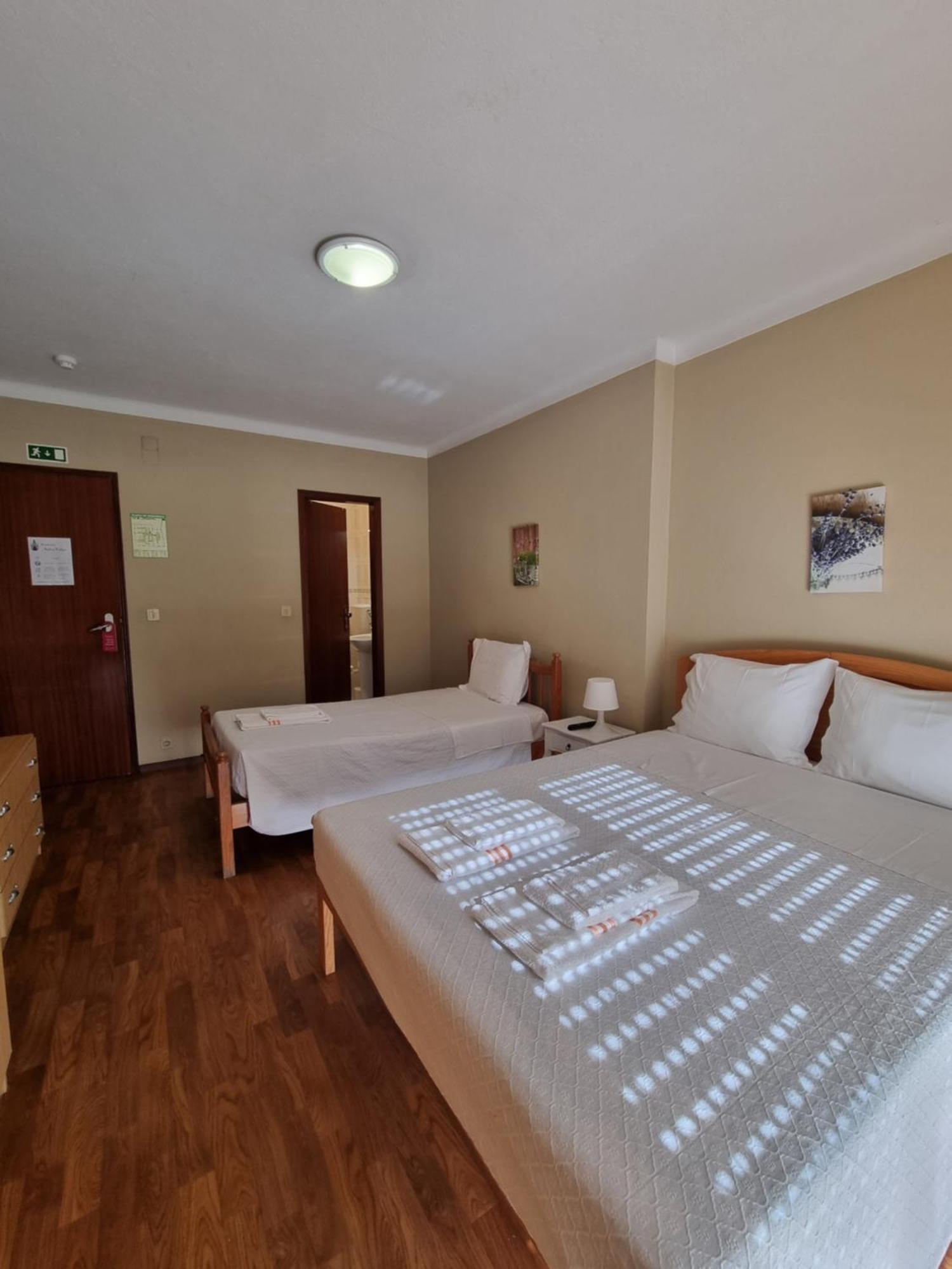 Residencia Salva-Vidas Назаре Екстер'єр фото